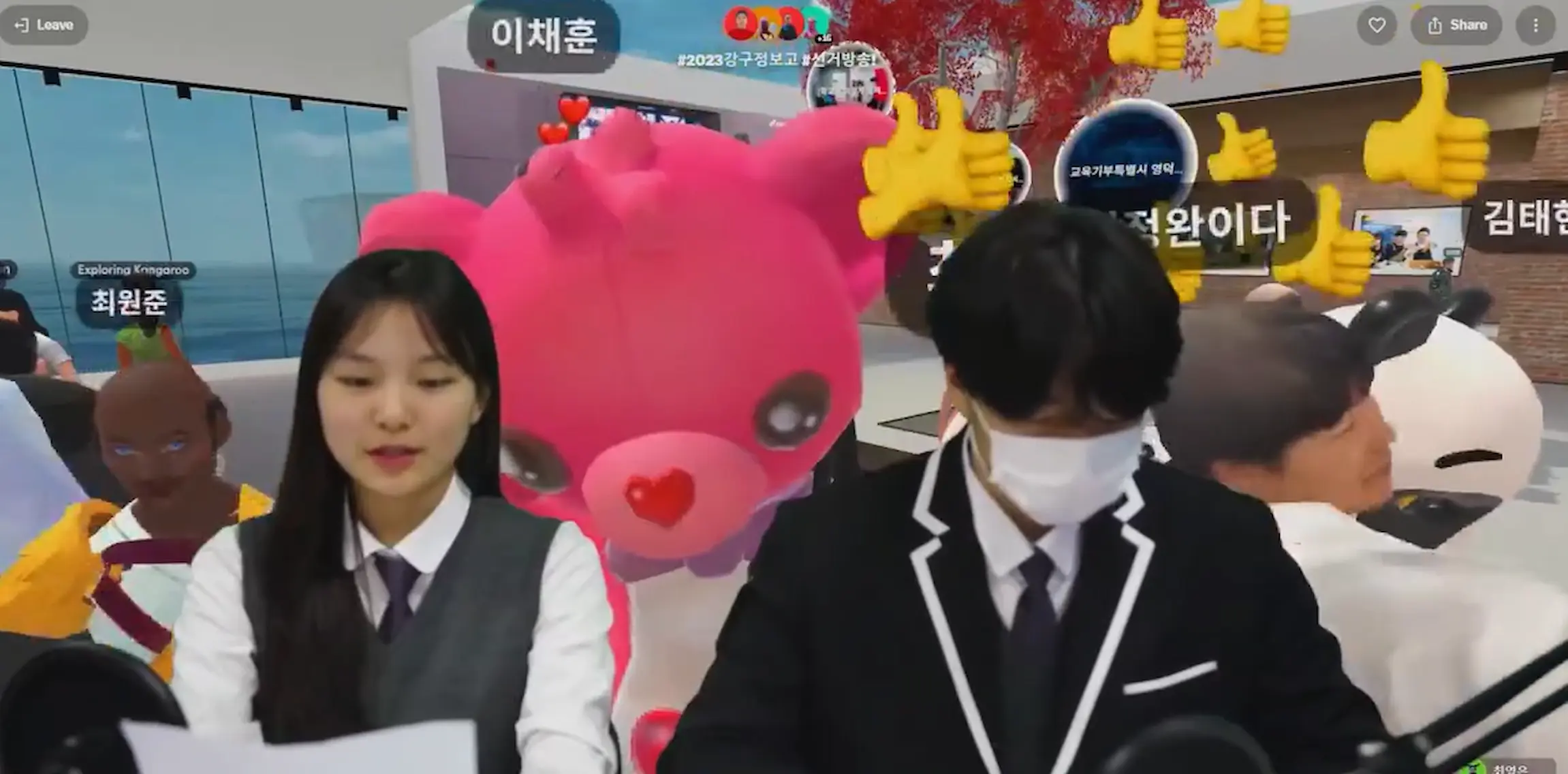 콜라박스를 활용해 학생들이 직접 제작한 콘텐츠, ‘보이는 라디오’ 실습 장면