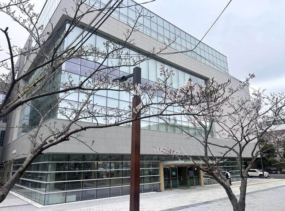 국립한국해양대학교 도서관 전경