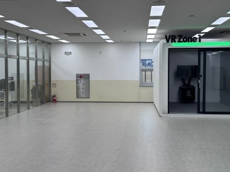 콜라박스 설치 전 한국전통문화대학교 도서관 카페테리아 공간